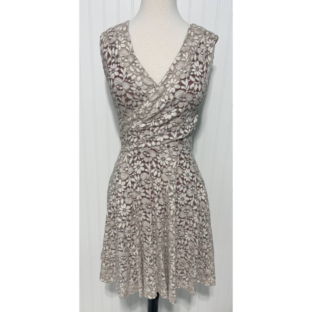 Anthropologie Maeve‎ Dress Faux Wrap V-Neck Floral Lace Sleeveless Tan Small